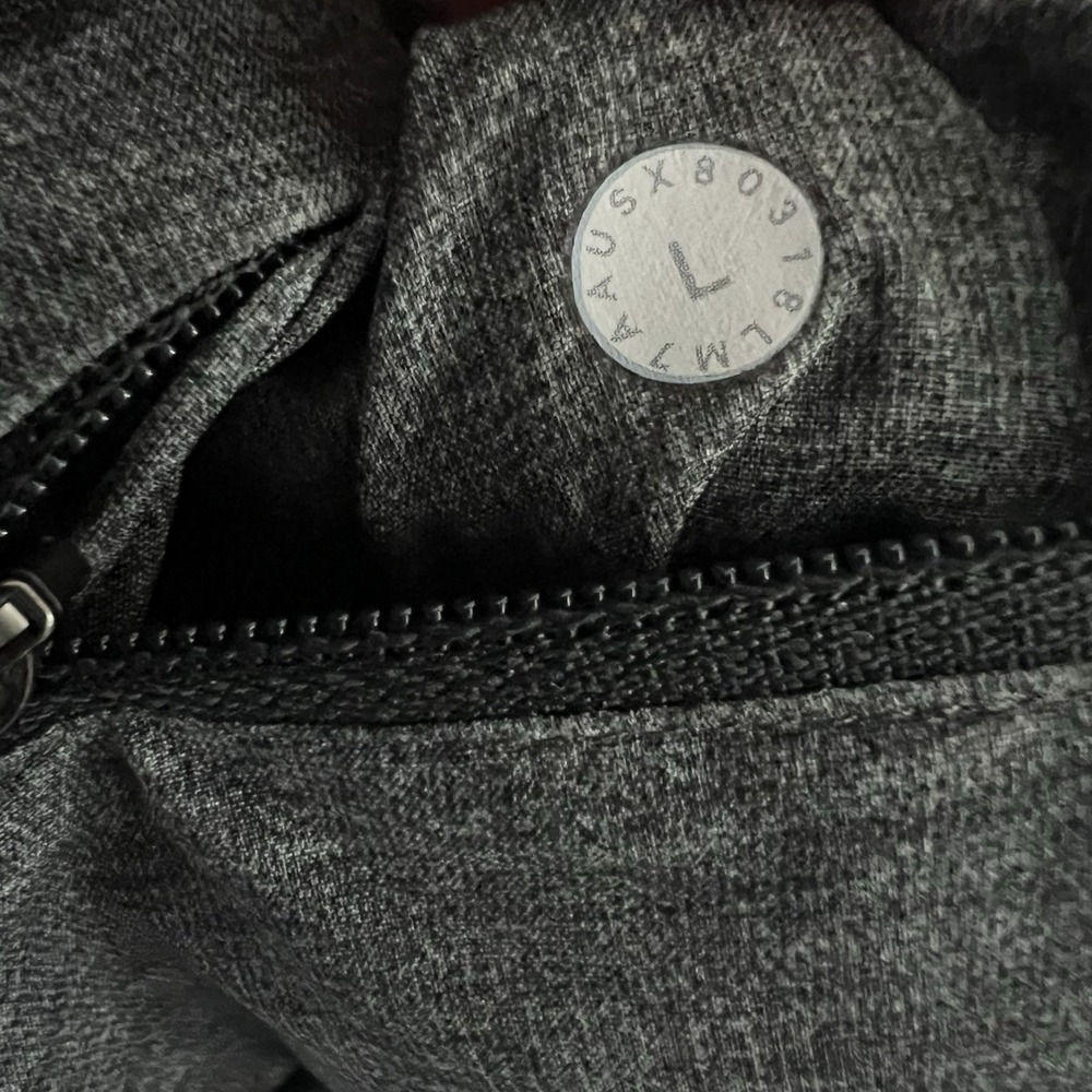 Lululemon T.H.E Short 9" Lined Mens L Heathered Gray Performance Gym M7AAUS - Picture 11 of 11